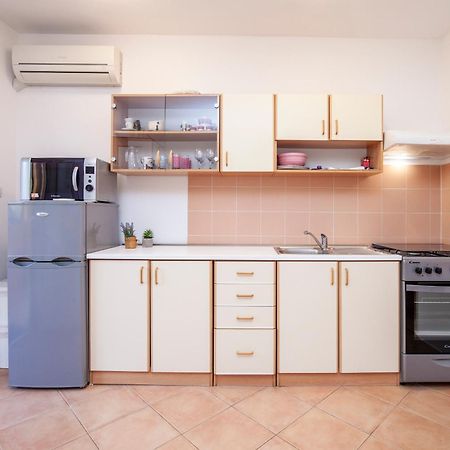 Apartment Borik Pula Exterior photo