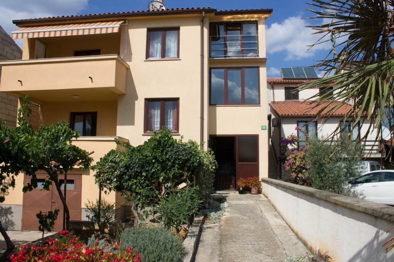Apartment Borik Pula Exterior photo